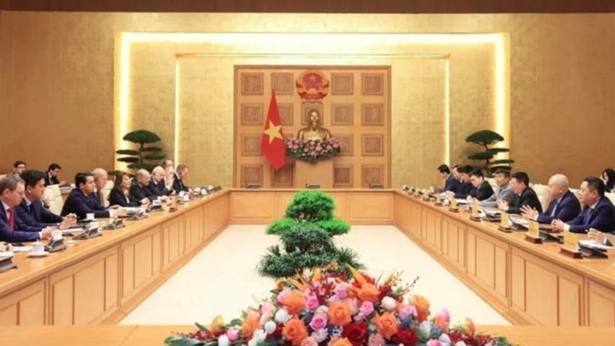Vietnamese Government backs French businesses’ operations: Deputy PM